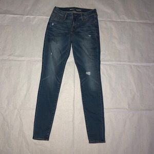 Old Navy Rockstar Distressed Mid-Rise